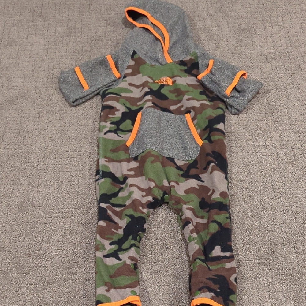 The North Face Fleece Size 6-12 Months Romper One Piece